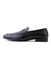 Eminent Men’s Moccasins