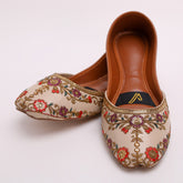 Women's Khussa - Cream, Women Khussa, Chase Value, Chase Value