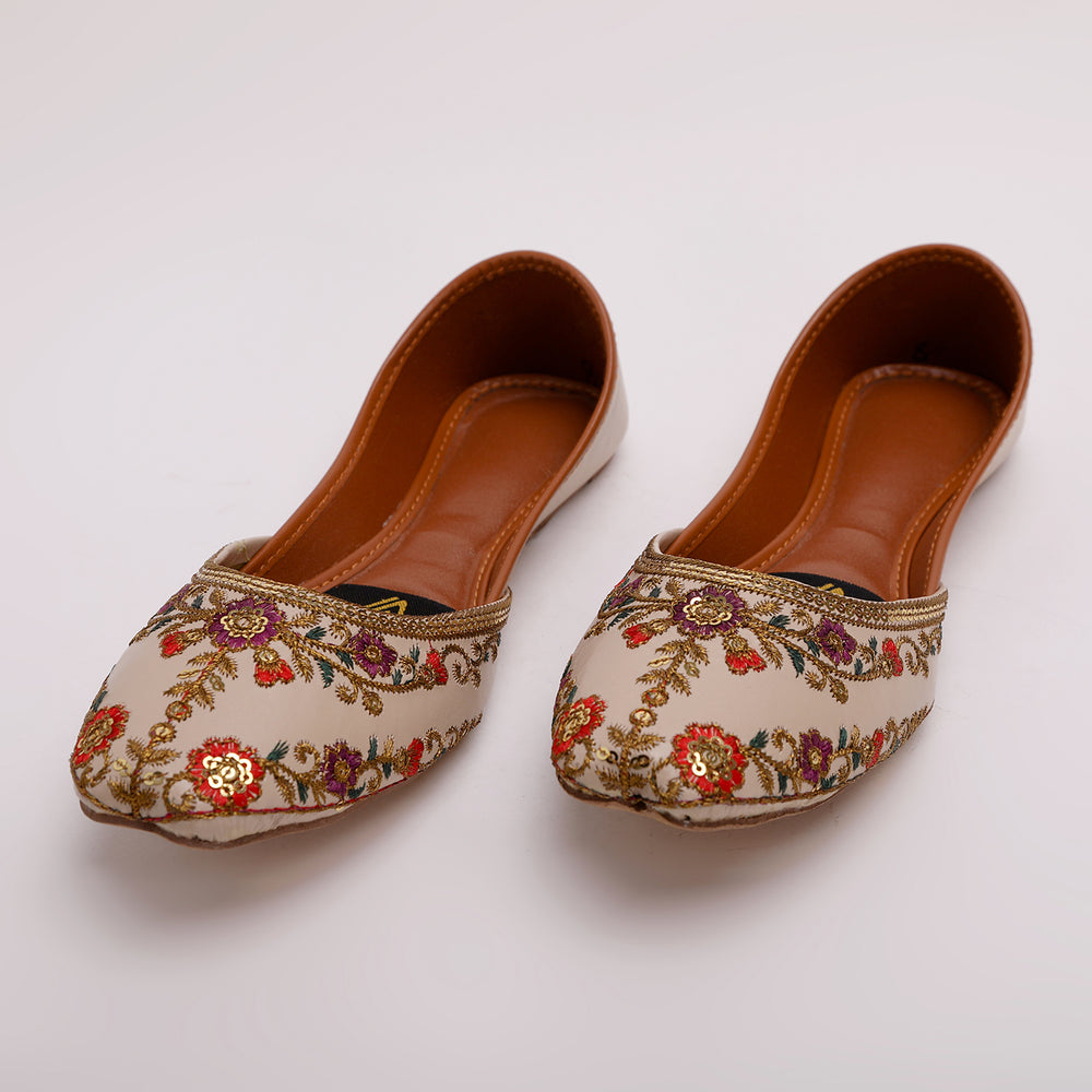 Women's Khussa - Cream, Women Khussa, Chase Value, Chase Value