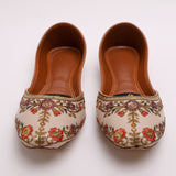 Women's Khussa - Cream, Women Khussa, Chase Value, Chase Value