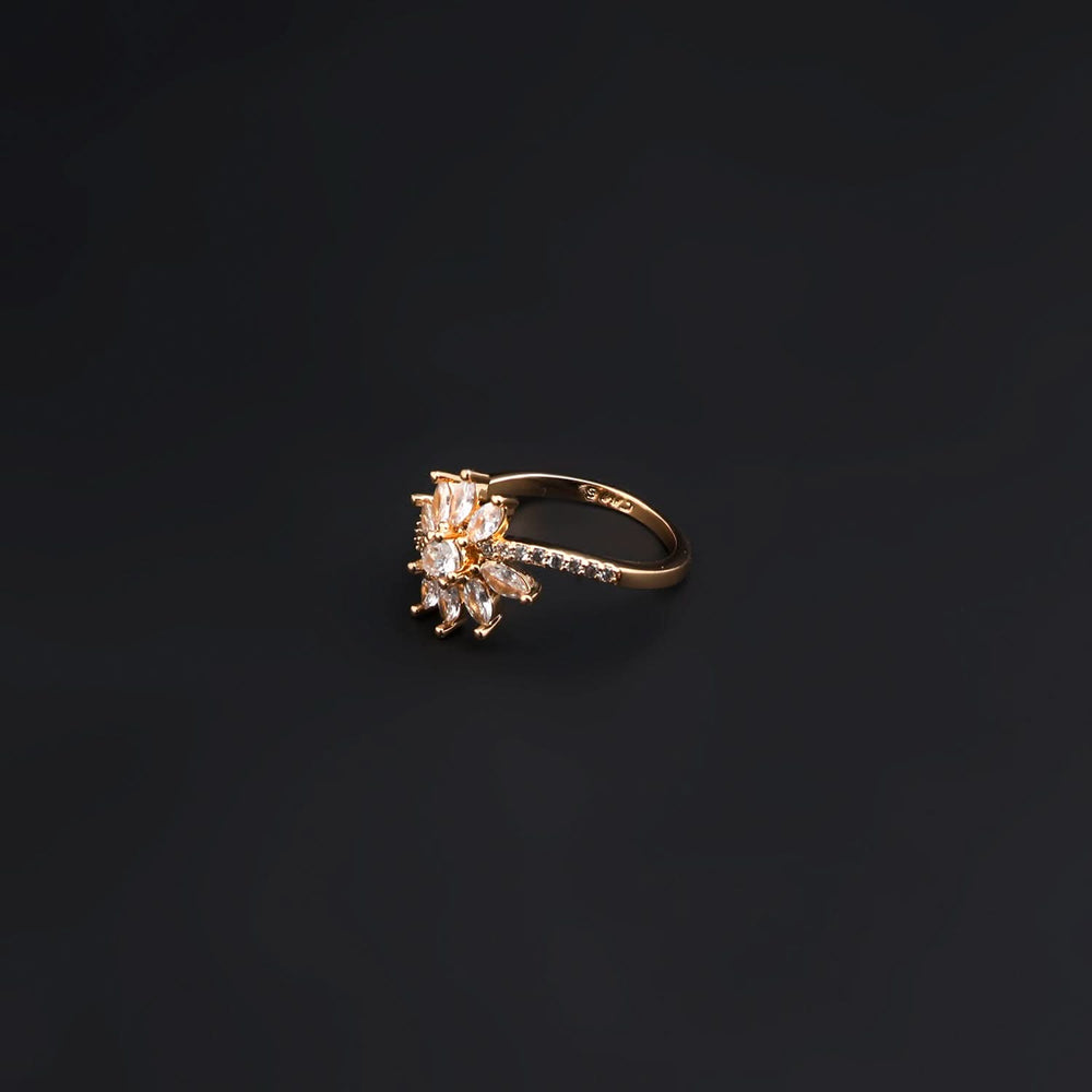 Women's Ring - Golden, Women Finger Rings, Chase Value, Chase Value