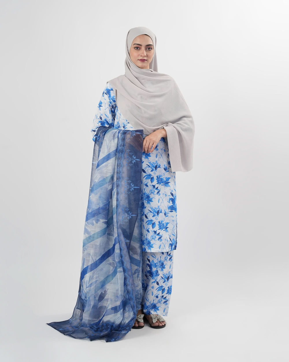 Valuables Women’s Printed 3-Pcs Suit, Women Shalwar Suits, Valuables, Chase Value
