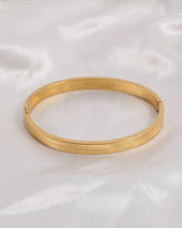 Eminent Women's Bracelet - Golden, Women Bangles & Bracelets, Eminent, Chase Value