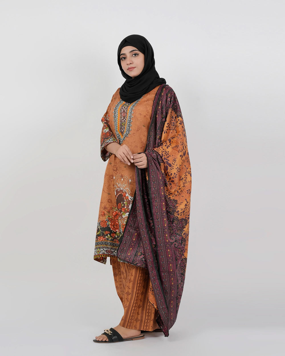 Gul Jee Shahzaib Women 3-Piece Unstitched Suit - 4, Women, 3Pcs Shalwar Suit, Chase Value, Chase Value