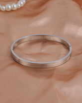 Eminent Women's Bracelet - Silver, Women Bangles & Bracelets, Eminent, Chase Value