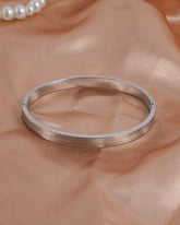 Eminent Women's Bracelet - Silver, Women Bangles & Bracelets, Eminent, Chase Value