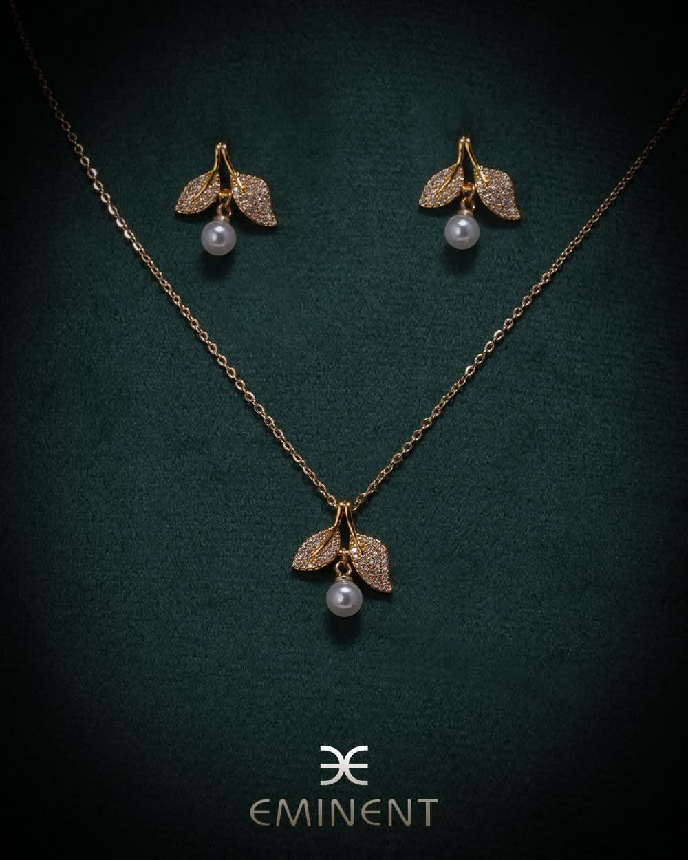 Eminent Locket Set, Women Chains & Lockets, Eminent, Chase Value