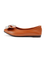 Girls Pumps