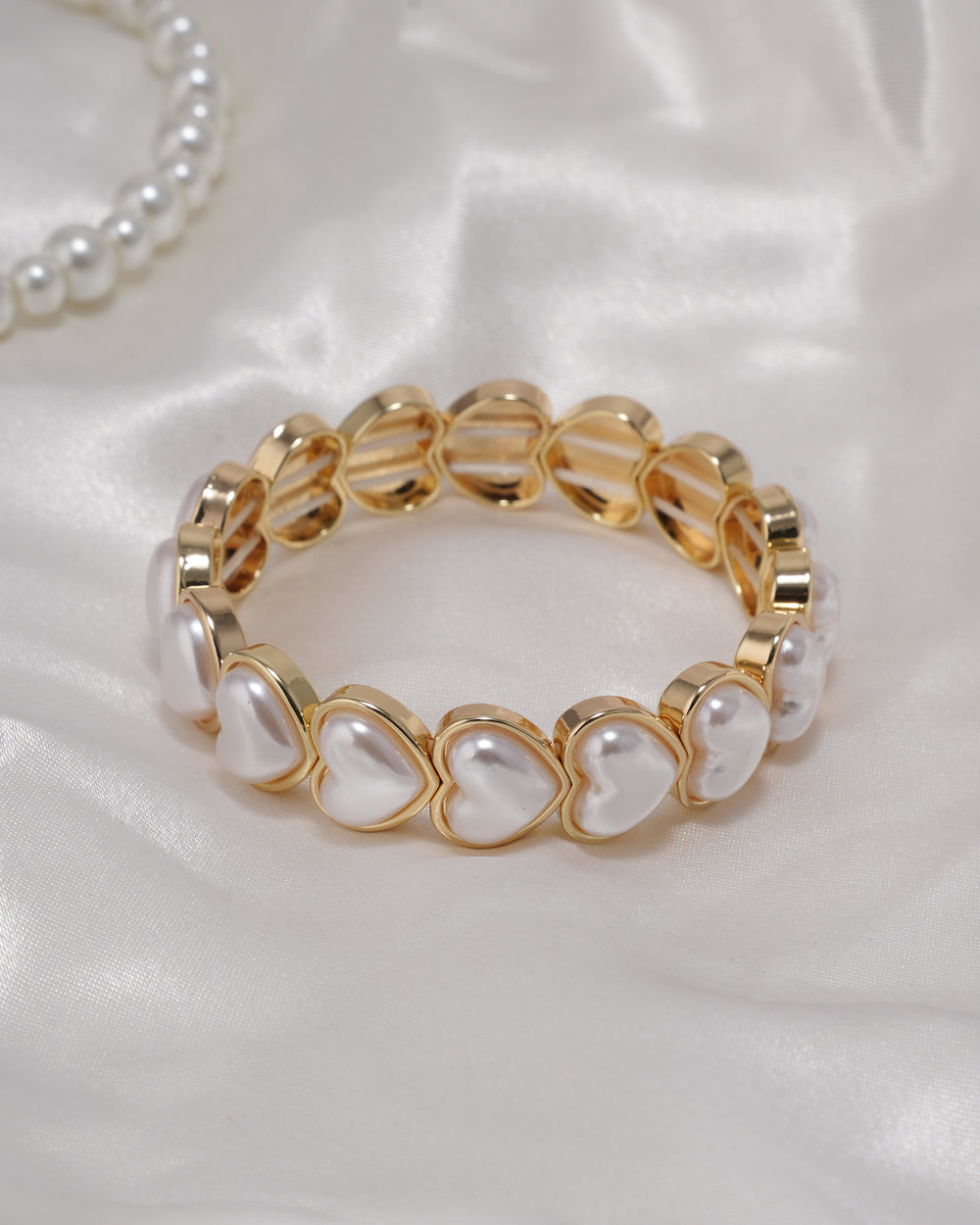 Eminent Women's Bracelet, Women Bangles & Bracelets, Eminent, Chase Value