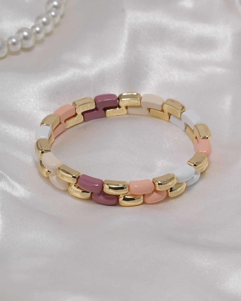 Eminent Women's Bracelet, Women Bangles & Bracelets, Eminent, Chase Value