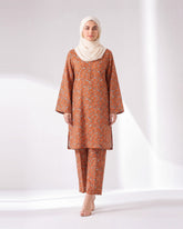 Women's Unstitched Printed 2 Pc Suit