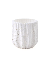 Plastic Flower Vase, Decoration, Chase Value, Chase Value