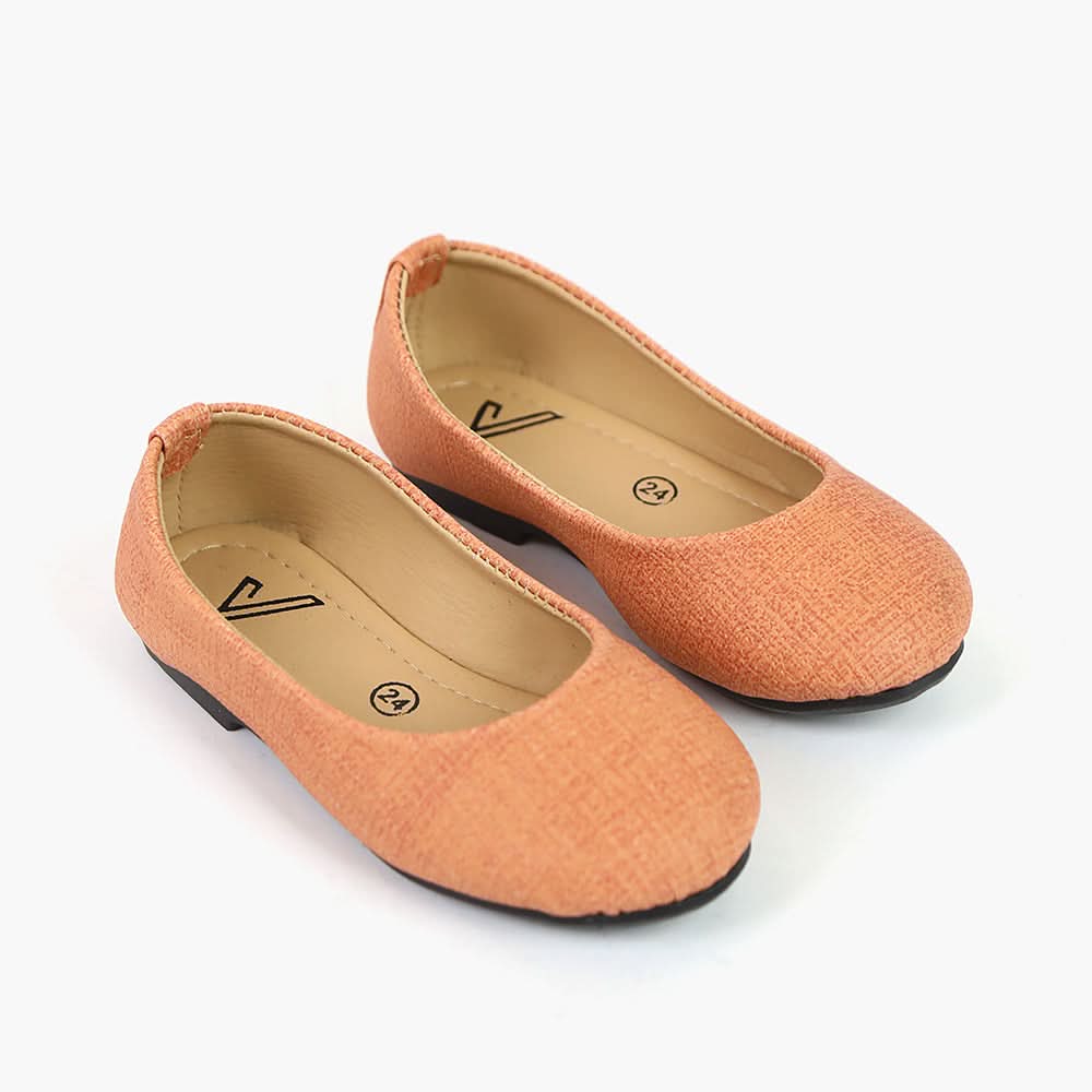 Girls Pump - Mustard, Girls Pump, Chase Value, Chase Value