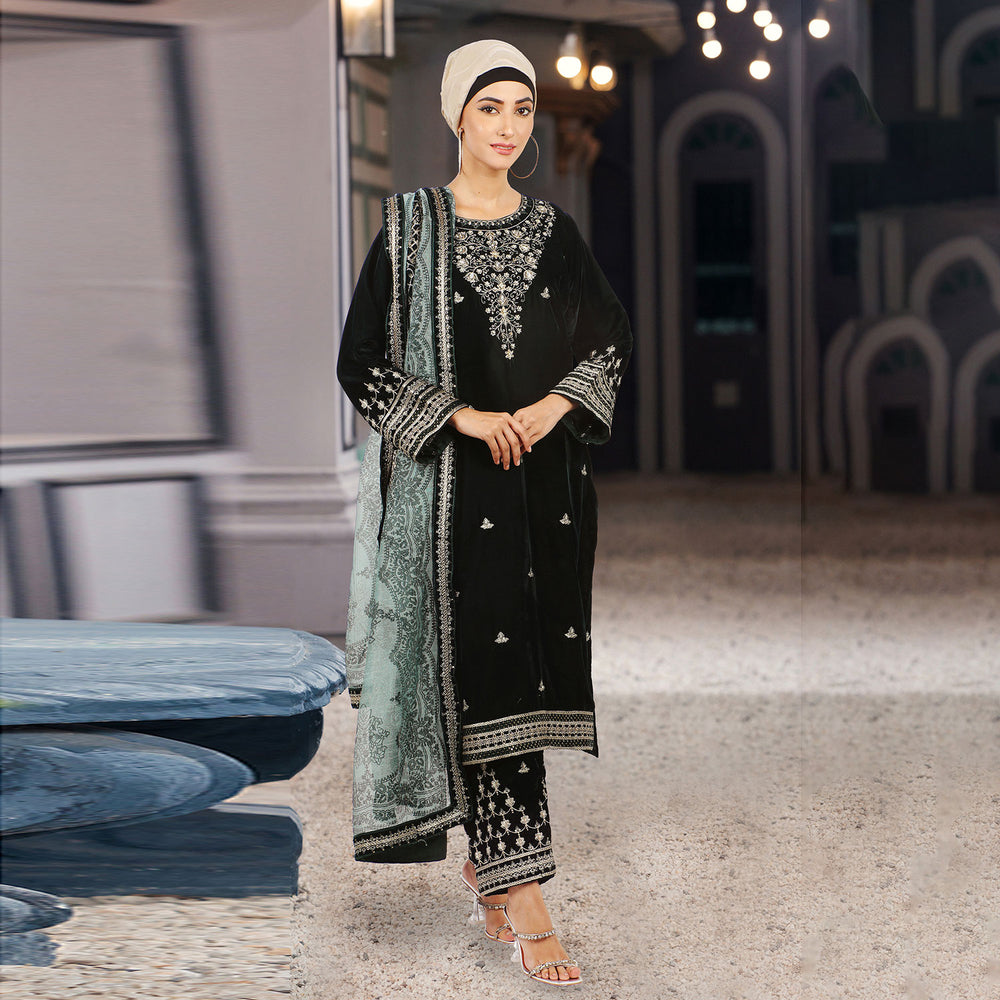 Eminent Women's Velvet Embroidered Unstitched Suit With Embroidered Shawl - Green, Women, 3Pcs Shalwar Suit, Eminent, Chase Value