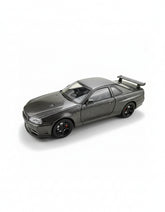 Jinlifang 1:24 Scale Die-Cast Model Car