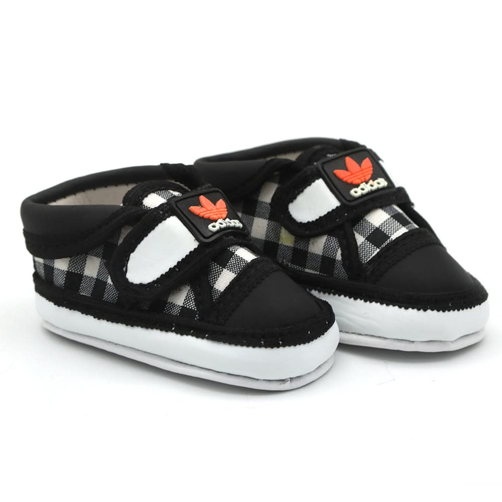 Newborn boys Magic Shoes - Black, Kids, Newborn Caps, Shoes & Socks, Chase Value, Chase Value