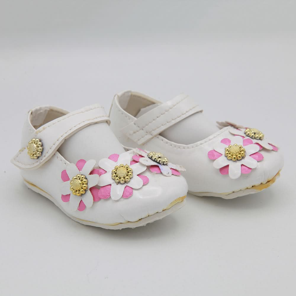 Newborn Pumpy - White, Kids, NB Shoes And Socks, Chase Value, Chase Value