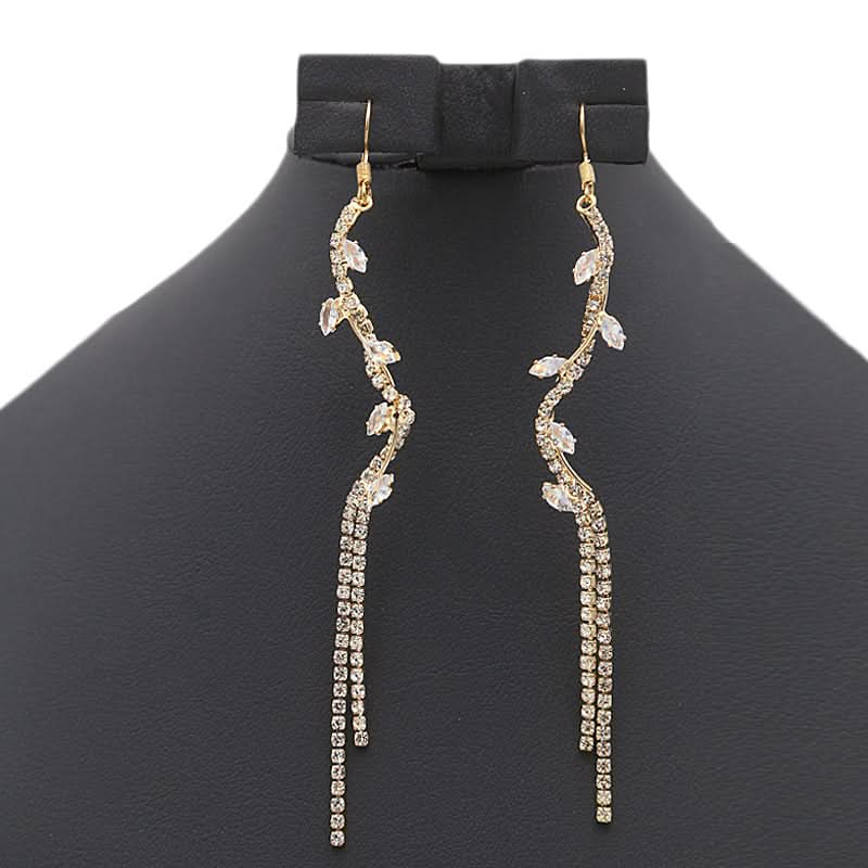 Women's Earring - Golden, Women, Earrings & Tops, Chase Value, Chase Value