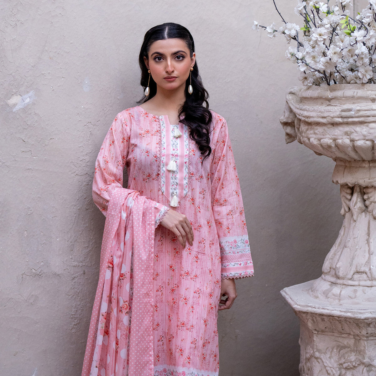 Salina By Regalia Lawn Printed Unstitched 3Pcs Suit V-4 - 2, Women, 3Pcs Shalwar Suit, Regalia Textiles, Chase Value