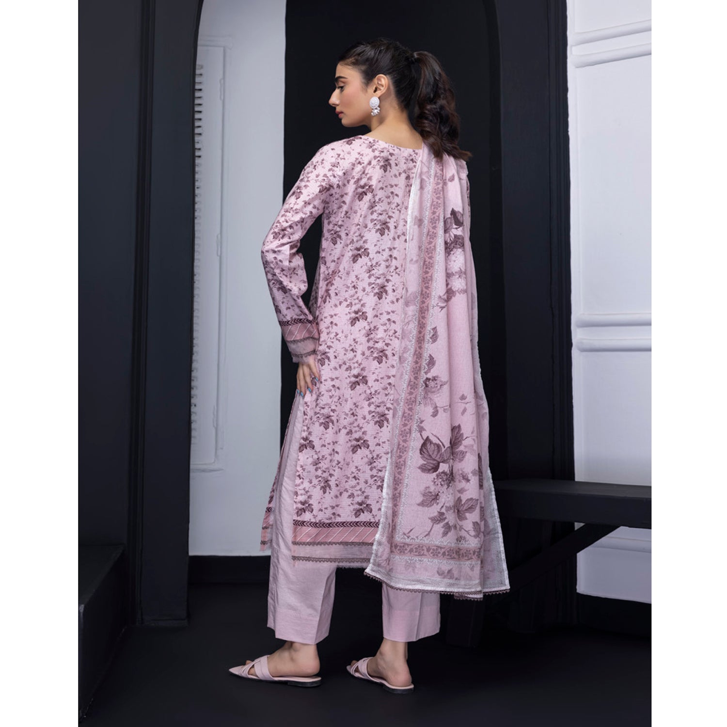Salina Weaving Dobby By Regalia Lawn Printed Unstitched 3Pcs Suit V-2 - 1, Women, 3Pcs Shalwar Suit, Regalia Textiles, Chase Value