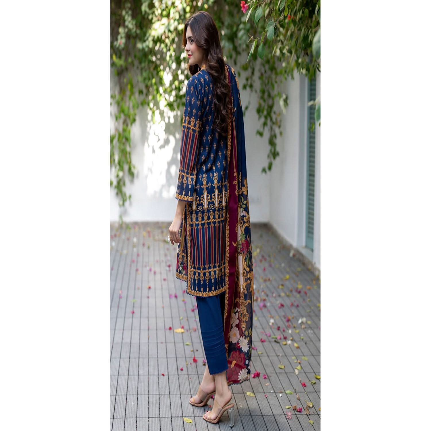 Salina Unstitched Lawn Digital Printed 3 Pcs Suit - 5, Women, 3Pcs Shalwar Suit, Regalia Textiles, Chase Value