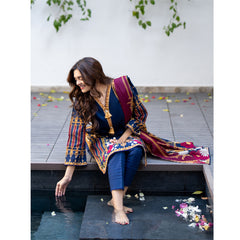 Salina Lawn By Regalia Textile Printed Unstitched 3 Pcs Suit - 5