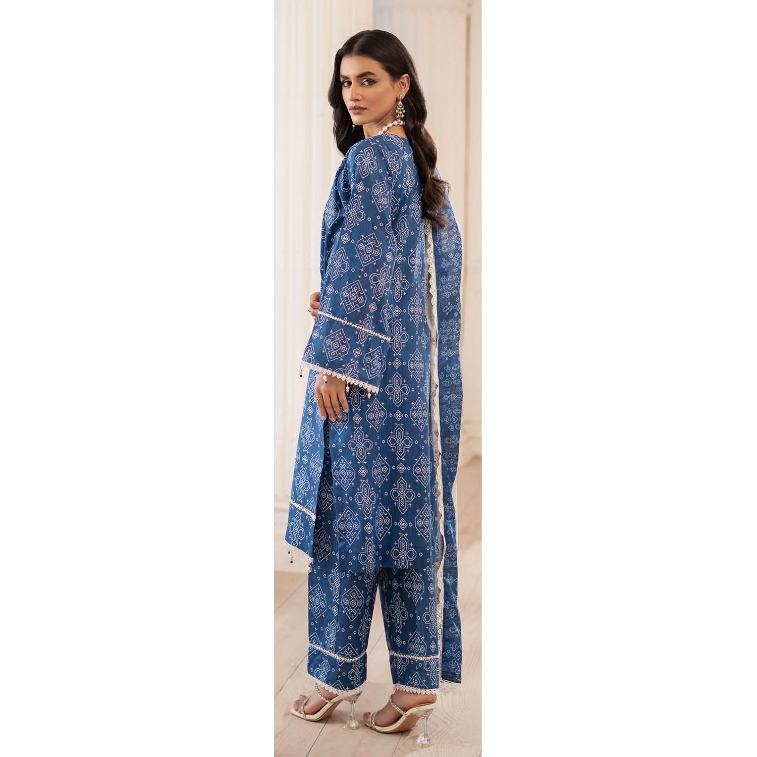 Al Zohaib Colors Digital Printed Unstitched Lawn 3 Pcs Suit - 6, Women, 3Pcs Shalwar Suit, Al-Zohaib Textiles, Chase Value