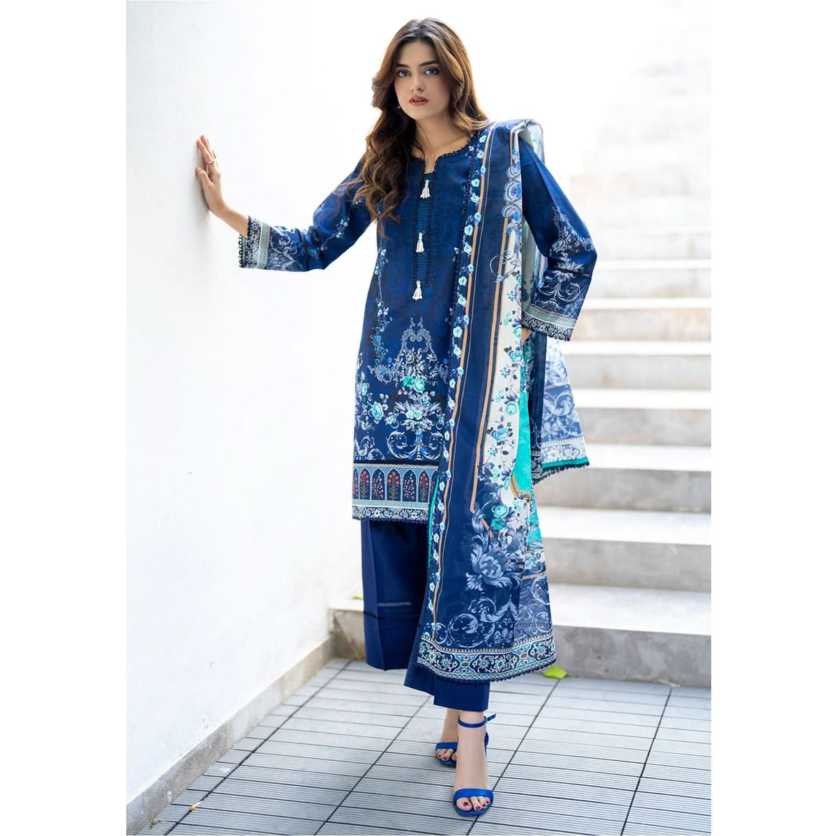 Salina Unstitched Lawn Digital Printed 3 Pcs Suit - 8, Women, 3Pcs Shalwar Suit, Regalia Textiles, Chase Value