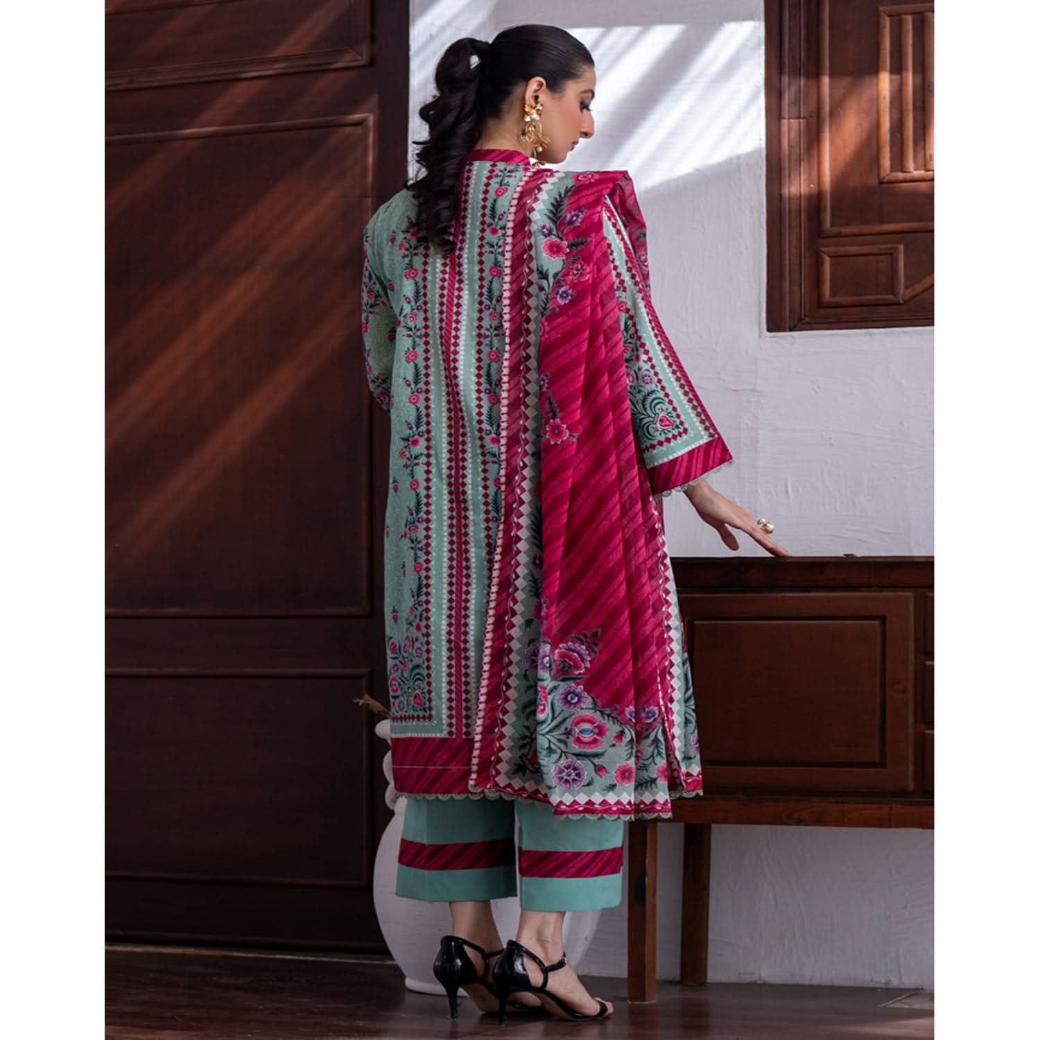 Salina By Regalia Lawn Printed Unstitched 3Pcs Suit V-4 - 9, Women, 3Pcs Shalwar Suit, Regalia Textiles, Chase Value