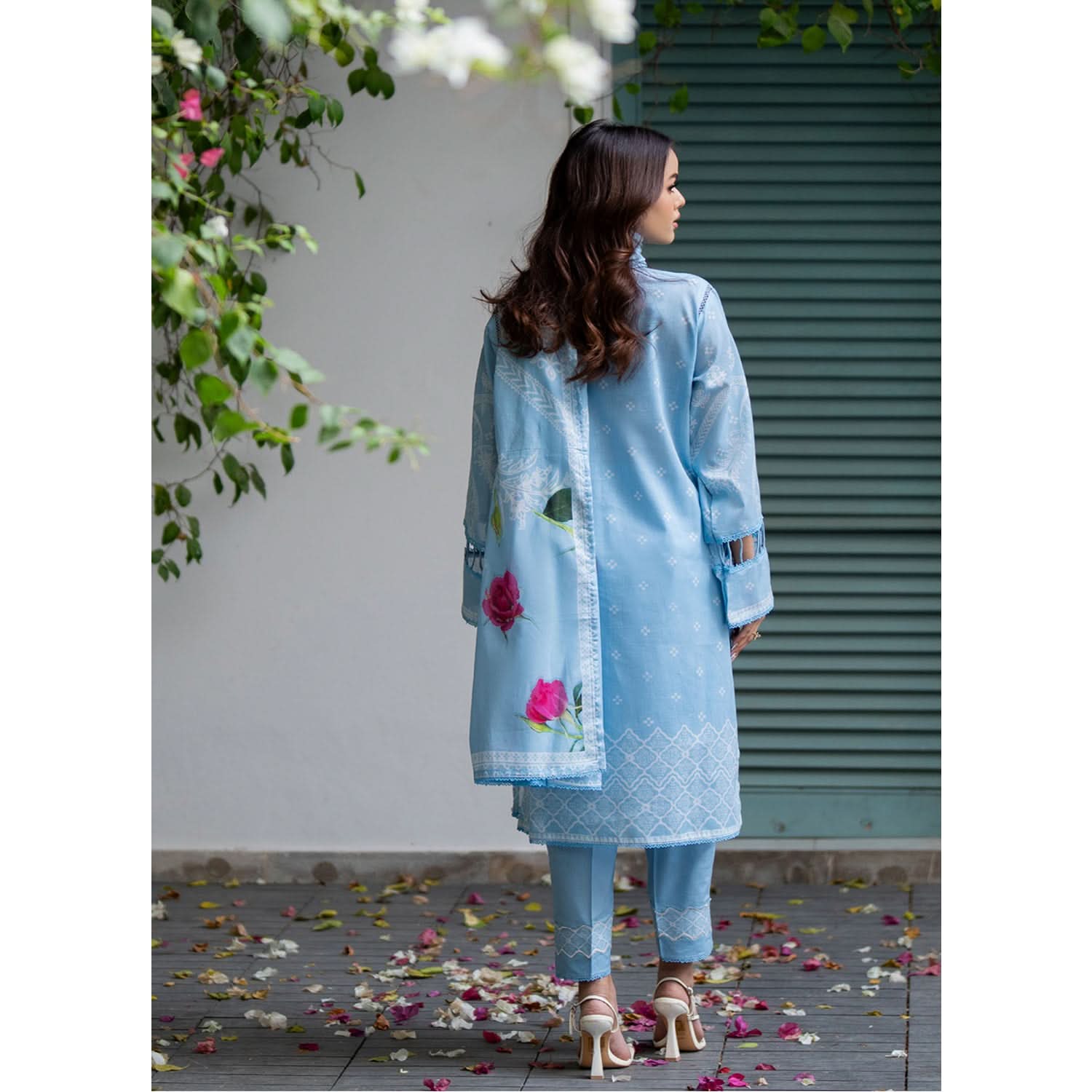 Salina Unstitched Lawn Digital Printed 3 Pcs Suit - 9, Women, 3Pcs Shalwar Suit, Regalia Textiles, Chase Value