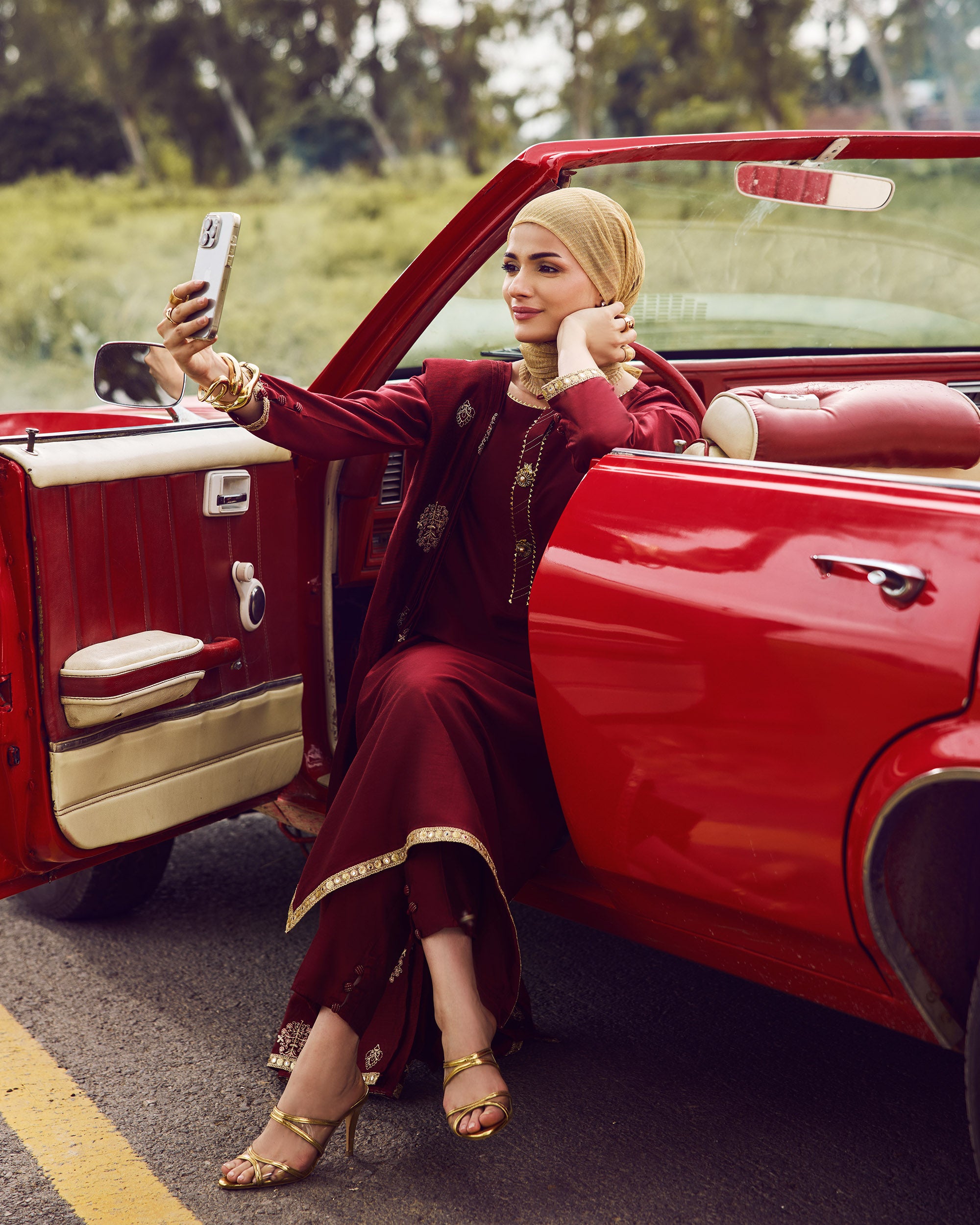 Eminent Women’s Luxury Fancy 3Pcs Suit