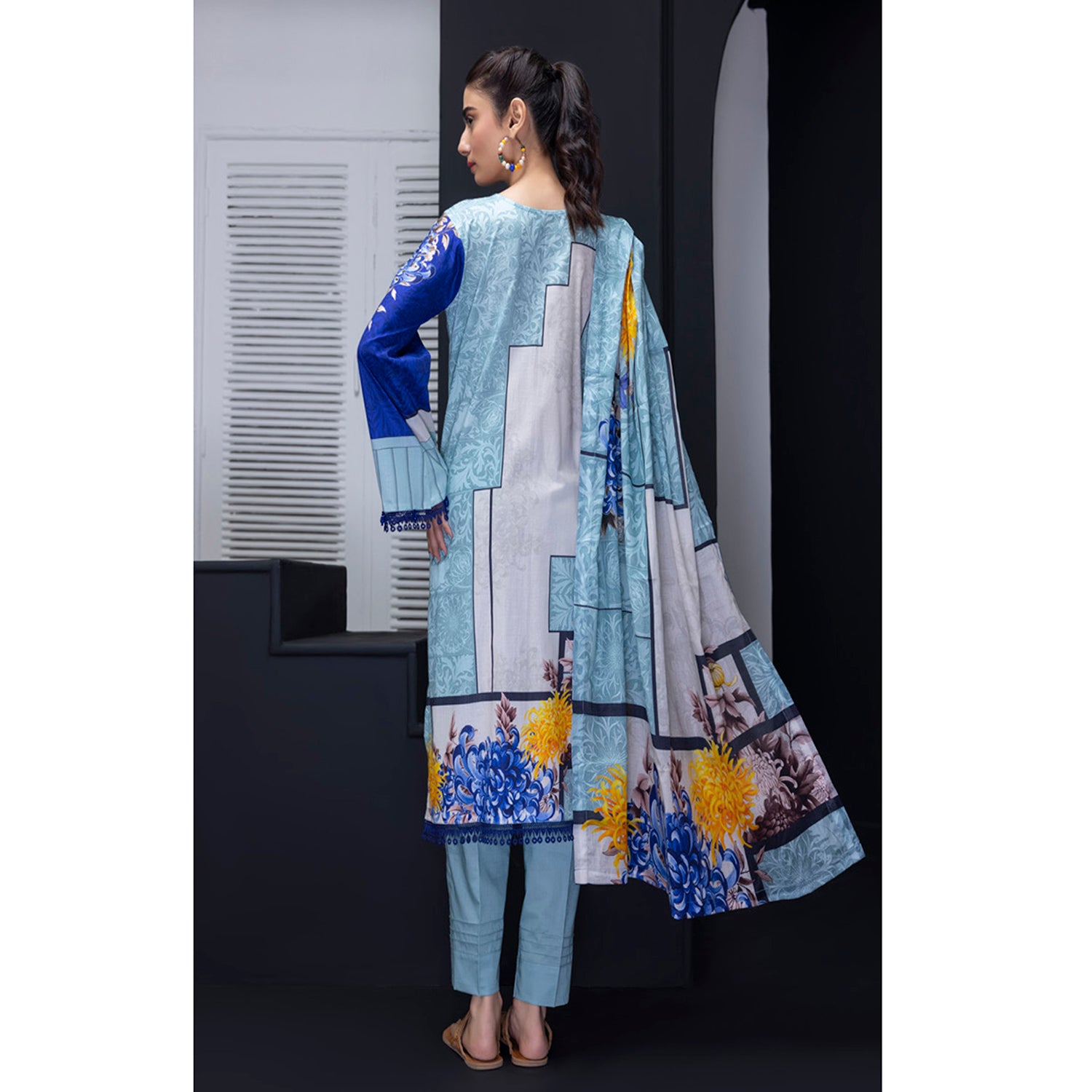 Salina Weaving Dobby By Regalia Lawn Printed Unstitched 3Pcs Suit V-2 - 11, Women, 3Pcs Shalwar Suit, Regalia Textiles, Chase Value