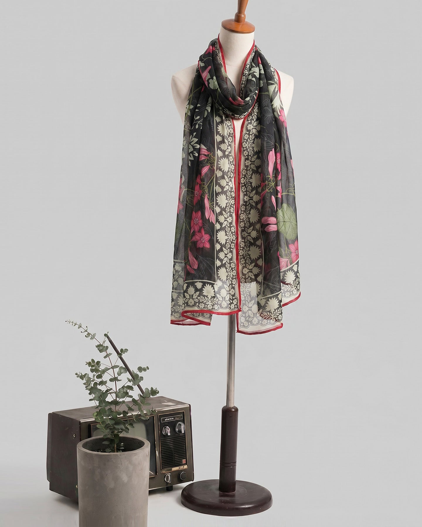 Eminent Women's Printed Scarf