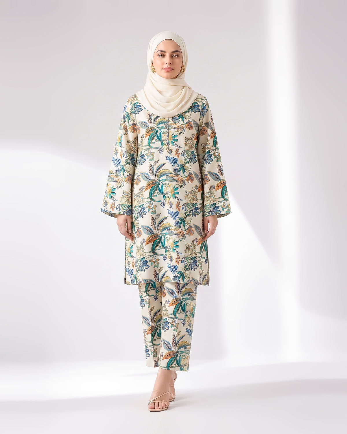Valuables Women's Printed Unstitched 2 PC Suit