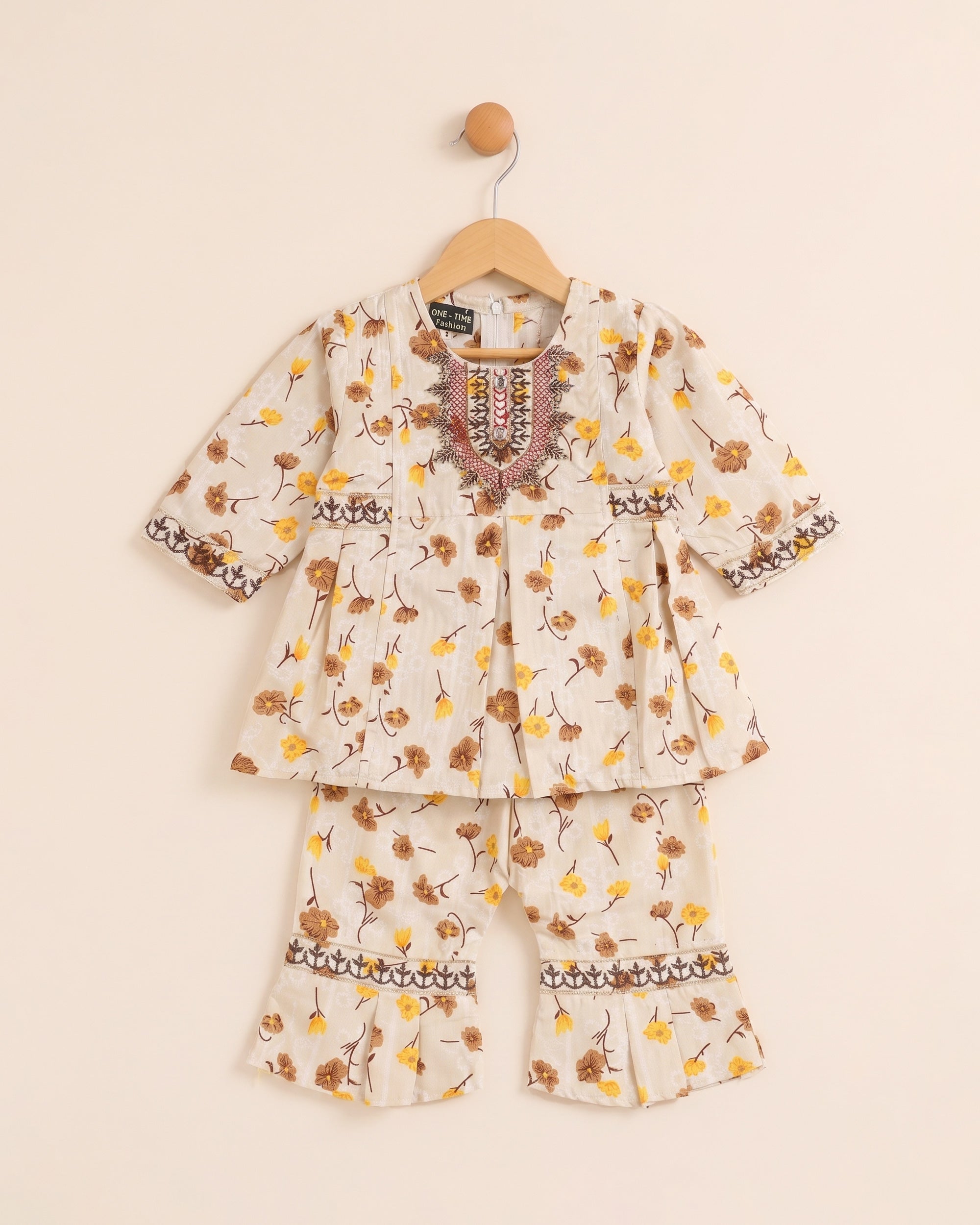Newborn Girls 2 Pc Suit