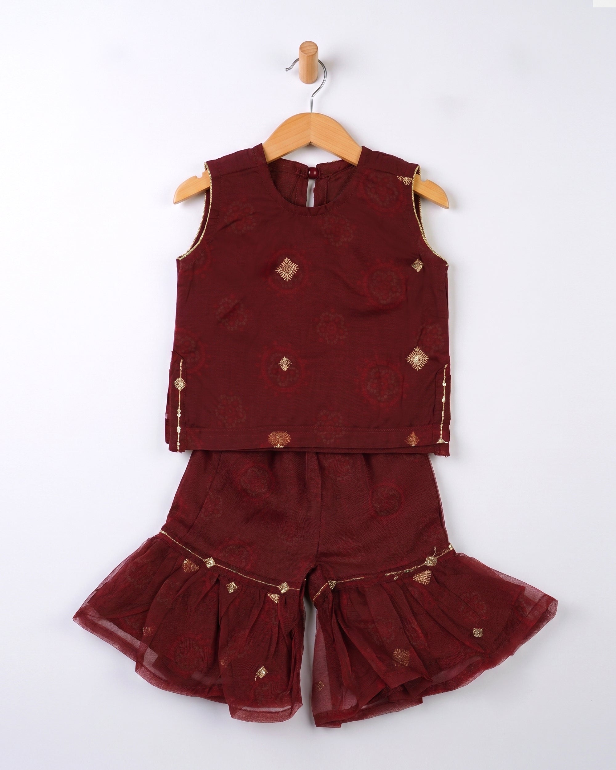 Eminent Newborn Girls' Signature Embroidered 3pc Suit