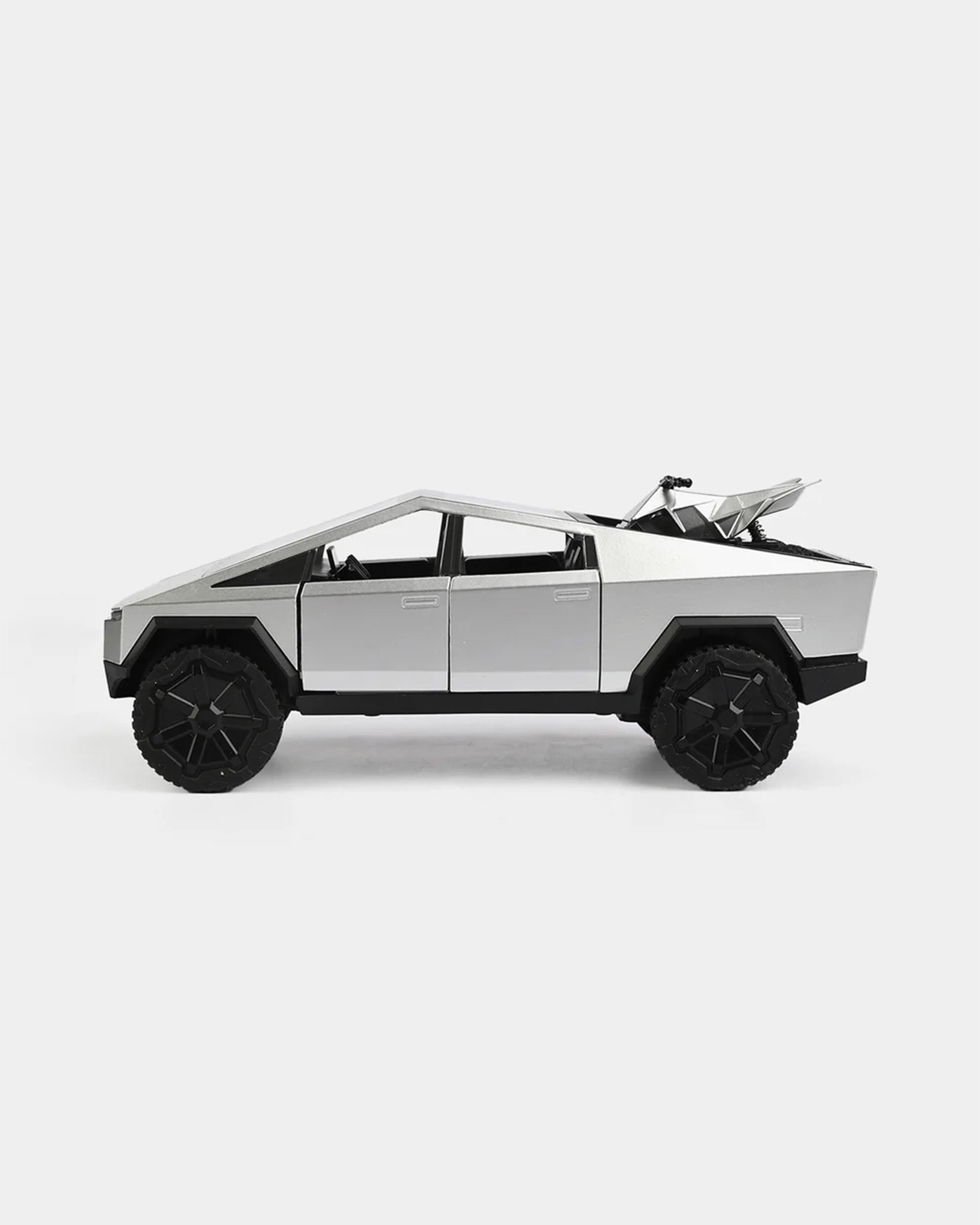 Pull Back Alloy Car - 1:36 Scale