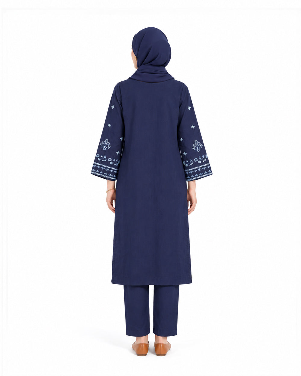 Women's Khaddar Embroidered Suit - 2 Pc