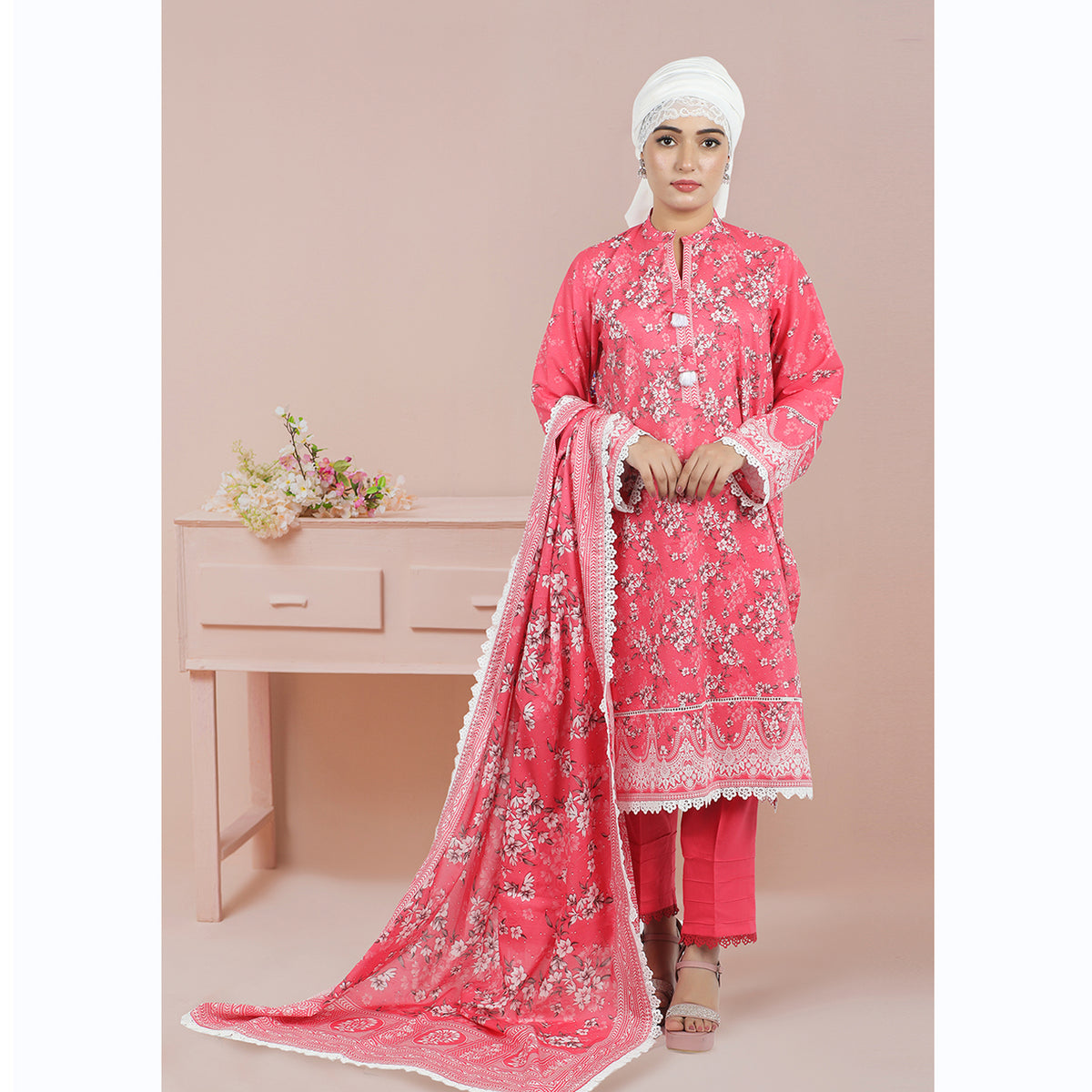 Eminent Cambric Digital Printed Unstitched 3 Pcs Suit - 1, Women, 3Pcs Shalwar Suit, Eminent, Chase Value