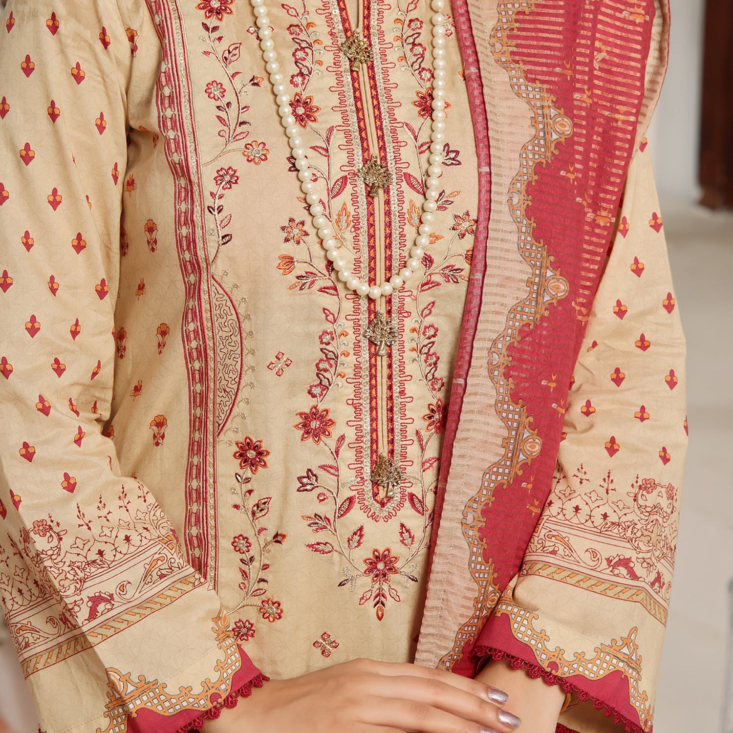 MISRI Embroidered Lawn By VS Textile 3-Piecs Unstitched Suit - 474, Women, 3Pcs Shalwar Suit, VS Textile, Chase Value