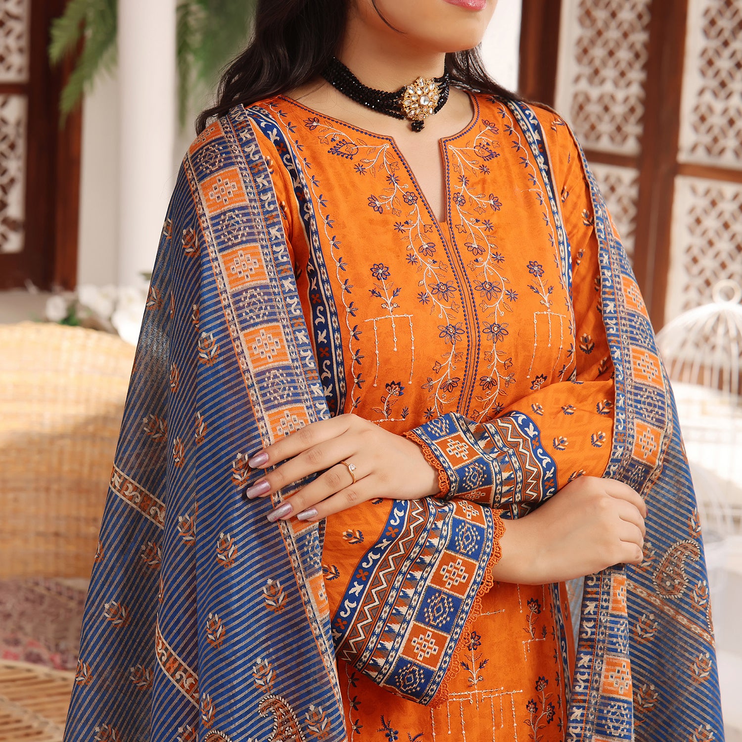 MISRI Embroidered Lawn By VS Textile 3-Piecs Unstitched Suit - 475, Women, 3Pcs Shalwar Suit, VS Textile, Chase Value