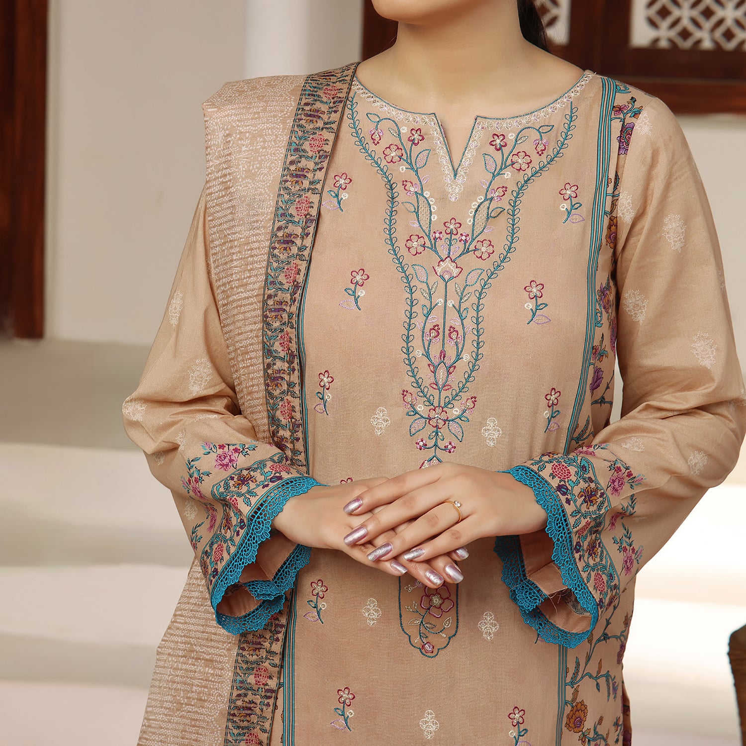 MISRI Embroidered Lawn By VS Textile 3-Piecs Unstitched Suit - 476, Women, 3Pcs Shalwar Suit, VS Textile, Chase Value