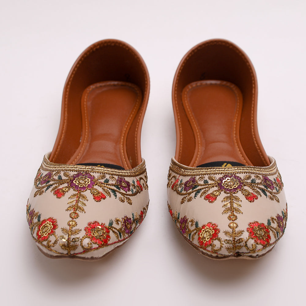 Women's Khussa - Cream, Women Khussa, Chase Value, Chase Value