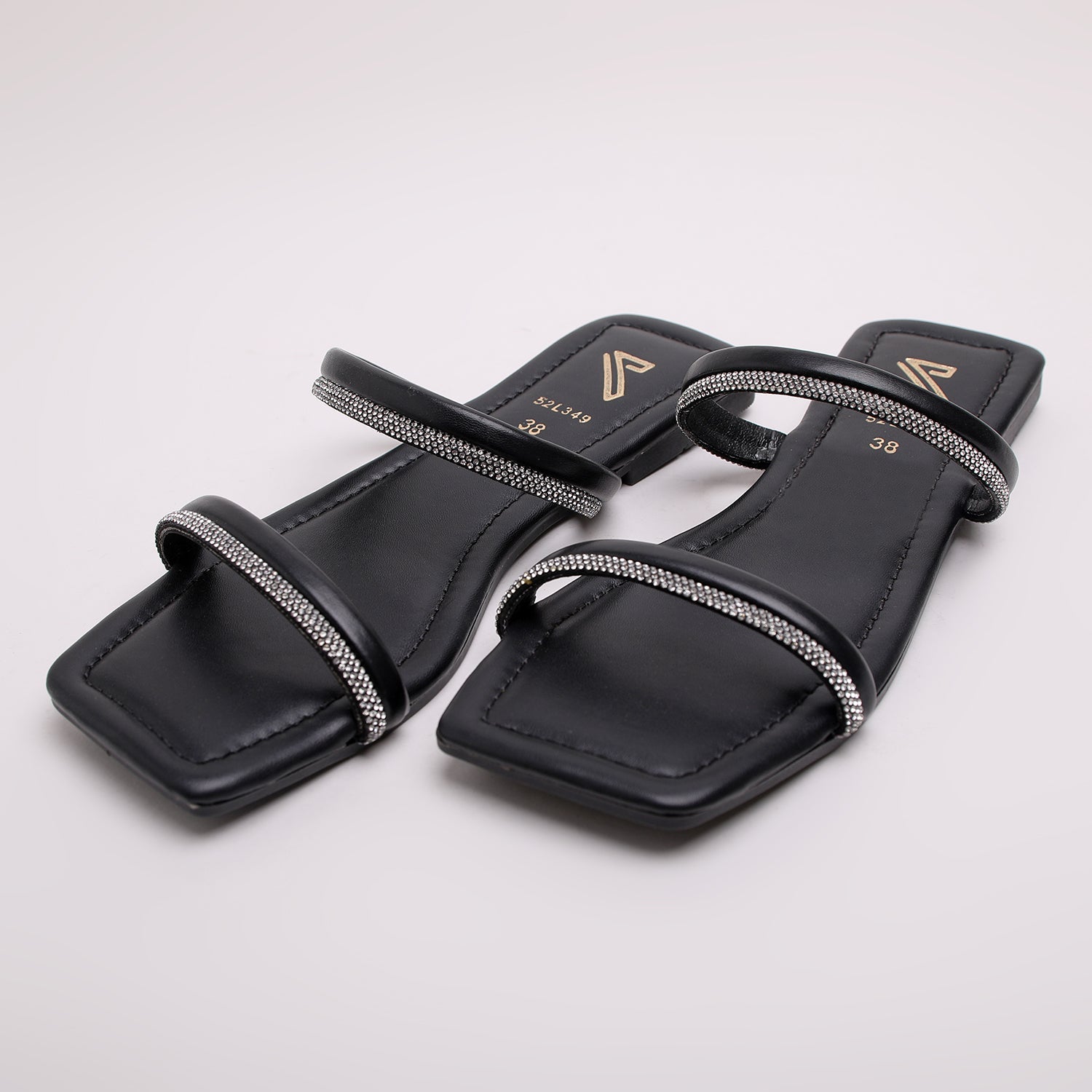 Women's Slipper - Black, Women Slippers, Chase Value, Chase Value