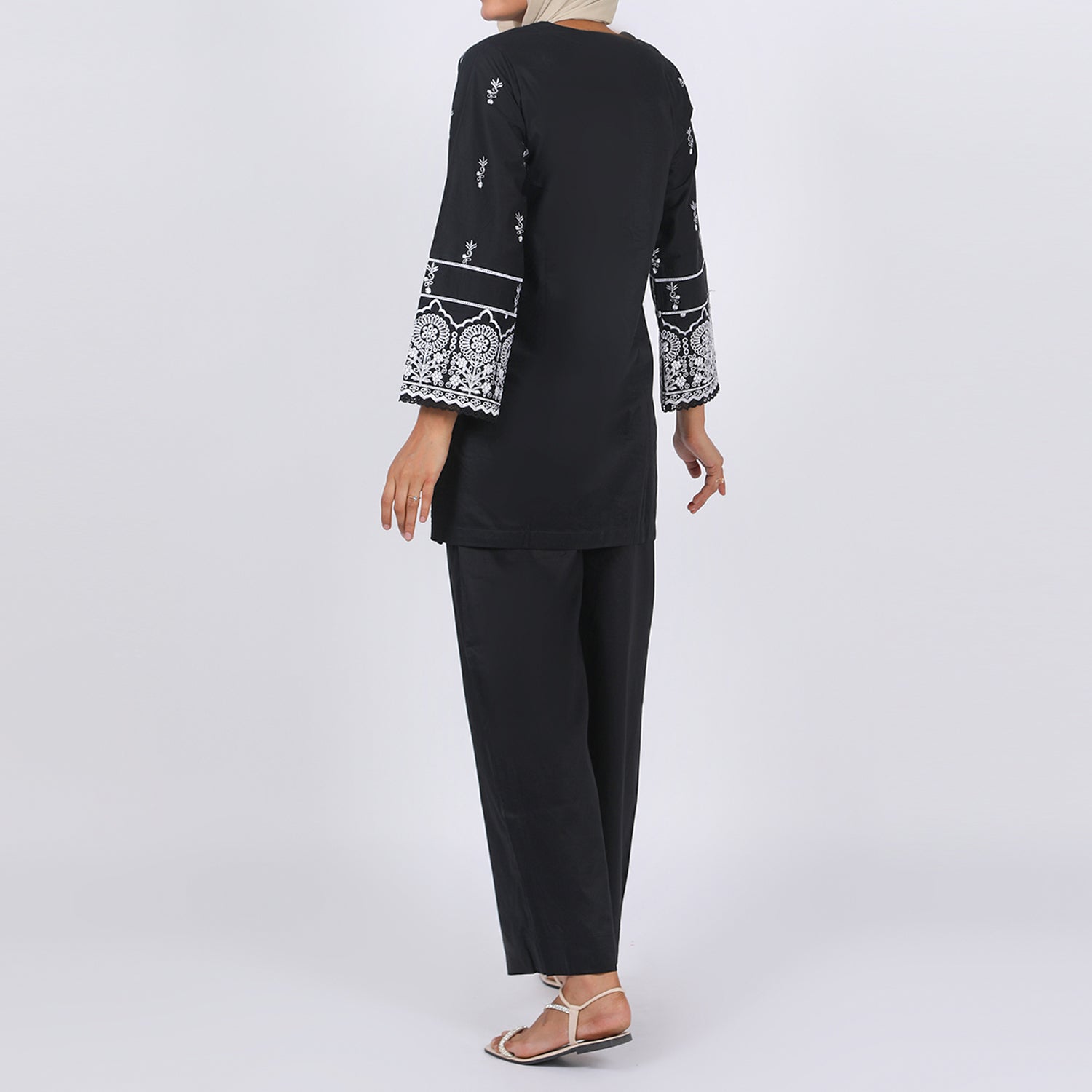 Women’s Stitched 2-Piece Cotton Suit – Black & White, Women Shalwar Suits, Eminent, Chase Value