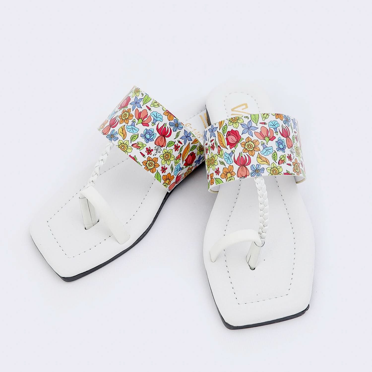 Girls Slipper - White, Girls Slippers, Chase Value, Chase Value
