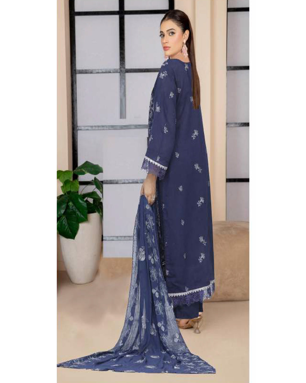 Noor Jahan Maha Noor Karandi Luxury Embroidered Suit with Dupatta - 14, Women, 3Pcs Shalwar Suit, Chase Value, Chase Value