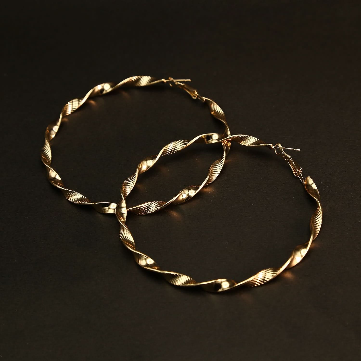 Women's Stylish Earring, Women Earrings & Tops, Chase Value, Chase Value