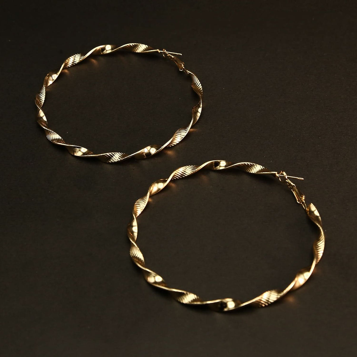 Women's Stylish Earring, Women Earrings & Tops, Chase Value, Chase Value