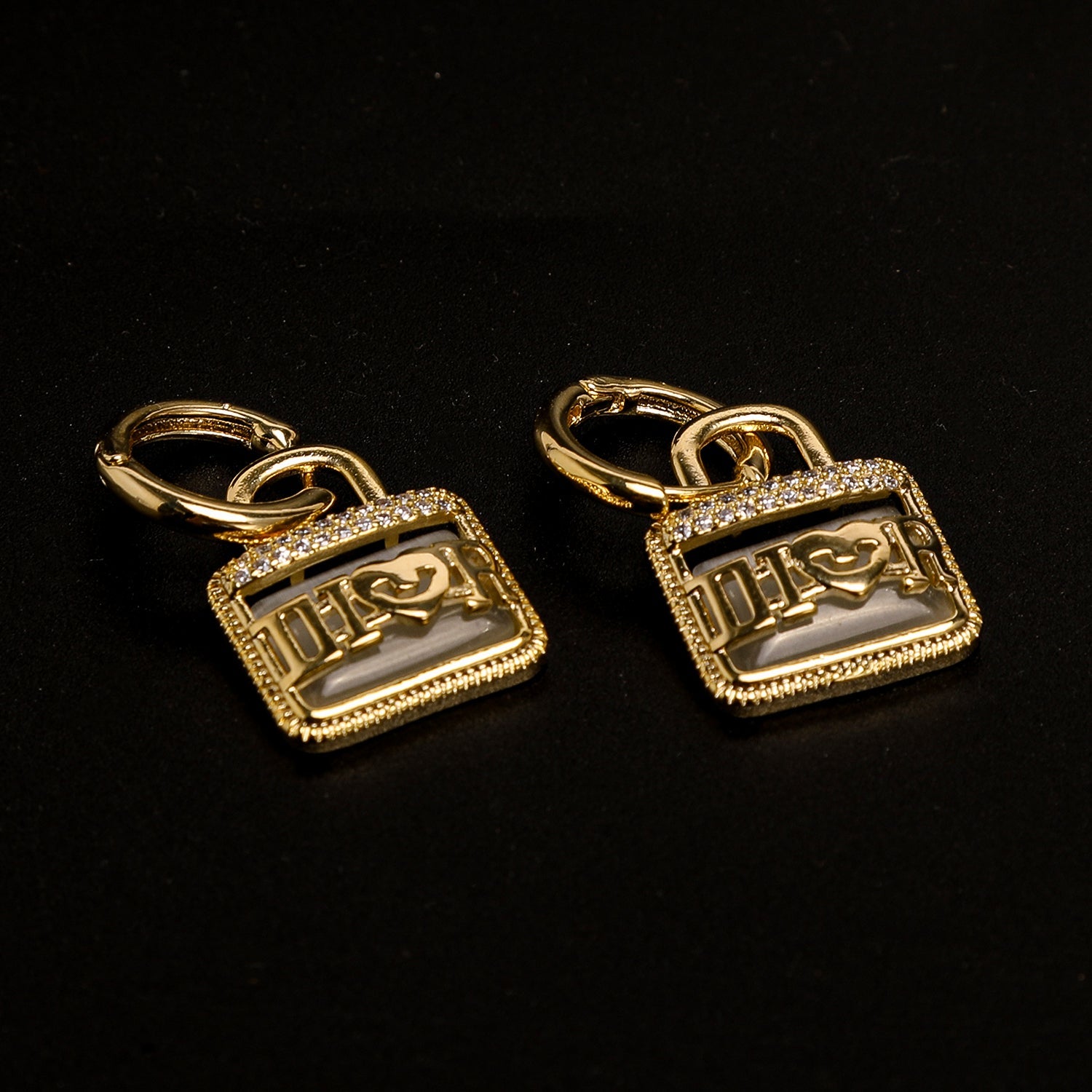 Women's Earrings - A11, Women Earrings & Tops, Chase Value, Chase Value